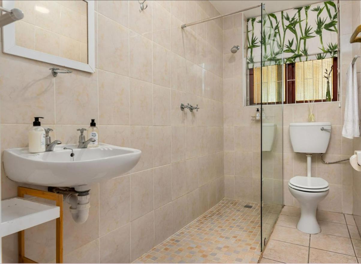 Valley Heights Guest House And B & B Cape Town Bagian luar foto