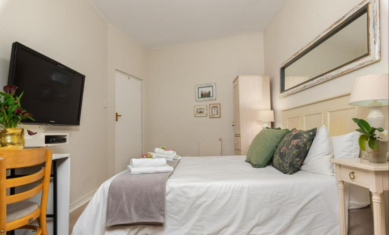 Valley Heights Guest House And B & B Cape Town Bagian luar foto